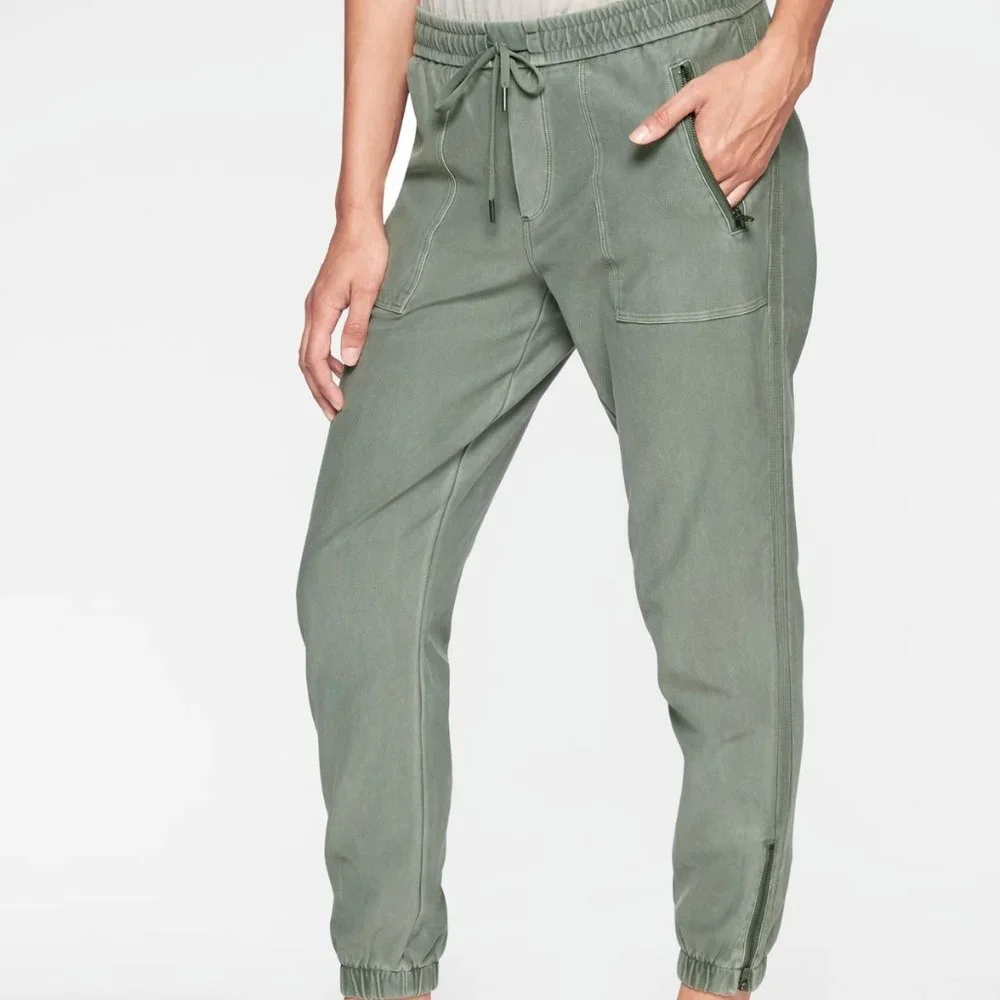 Athleta Farallon Pant size 6 Black - Picture 3 of 4